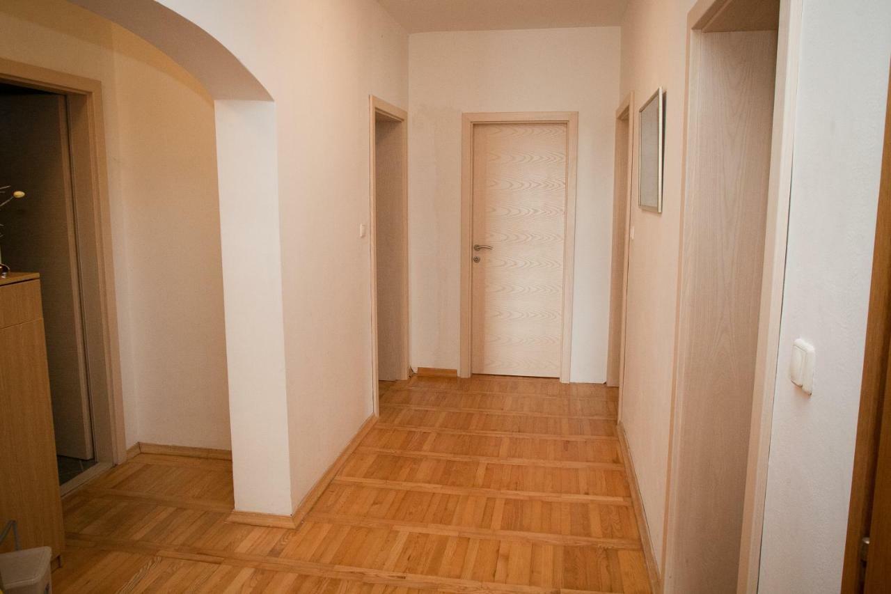Apartman Ana Radovin Eksteriør billede